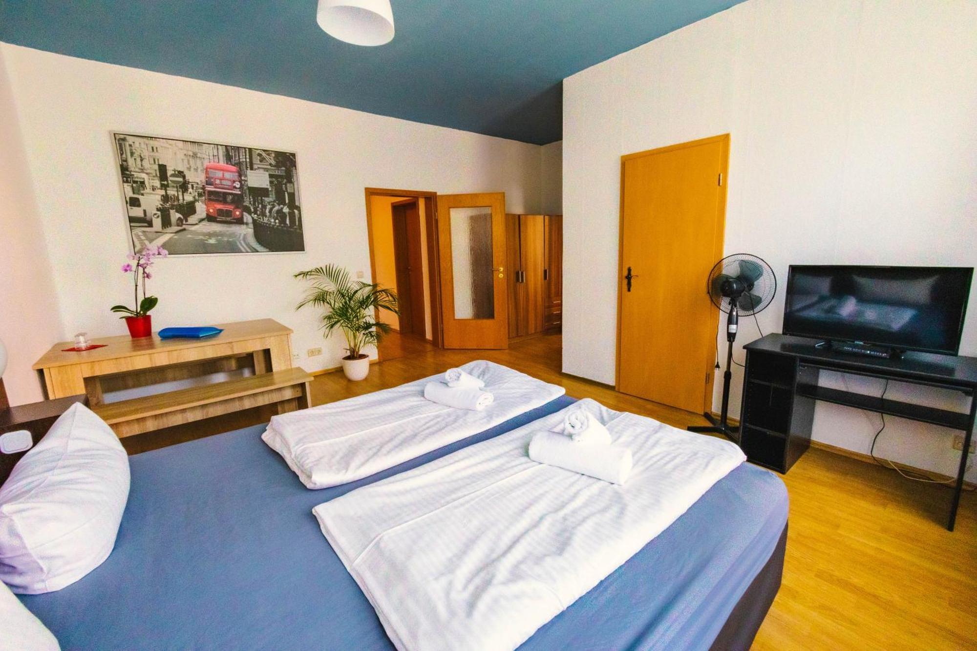 Altstadtperle Central-Inn Дрезден Екстериор снимка